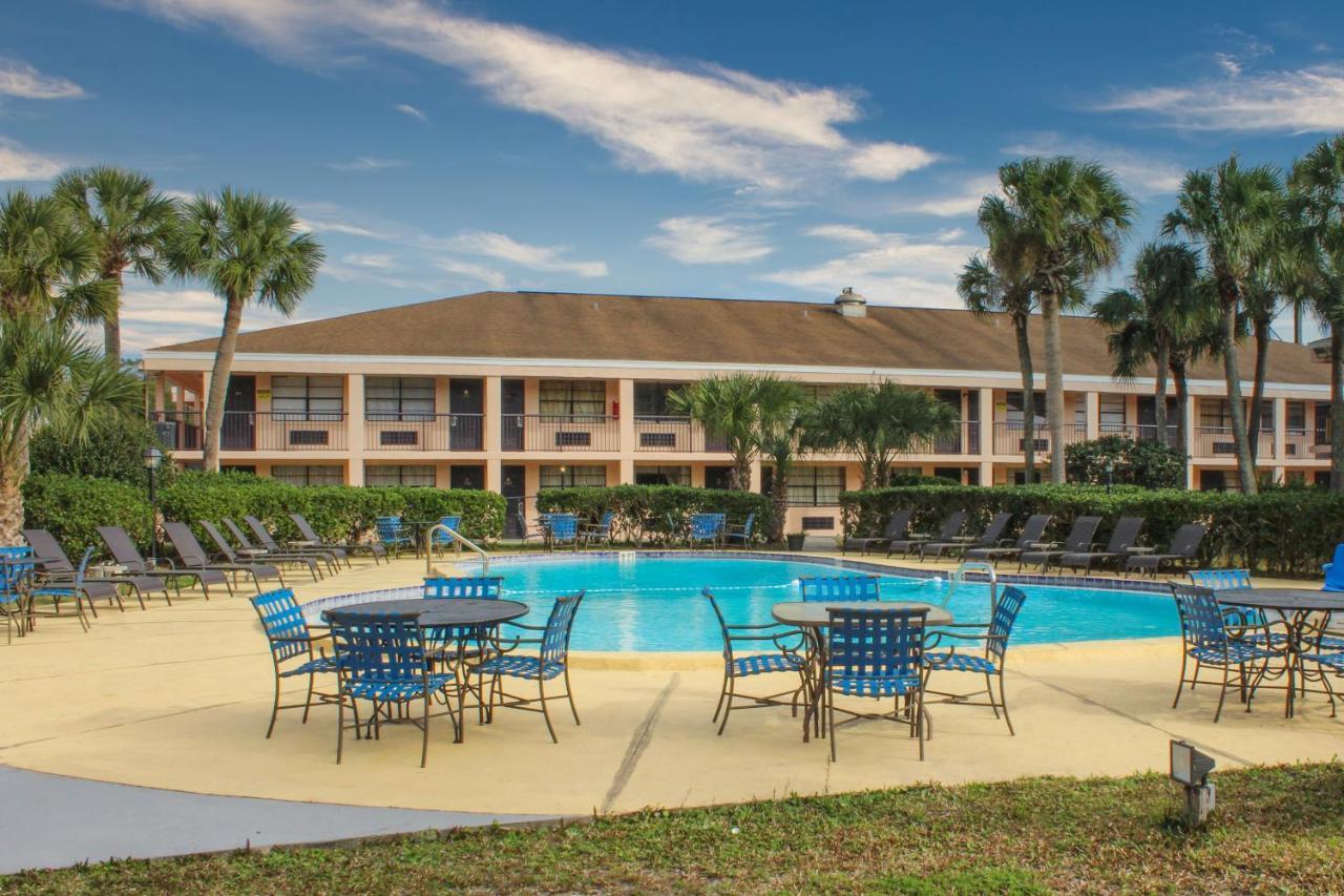 Apm Inn & Suites - Jacksonville Zewnętrze zdjęcie