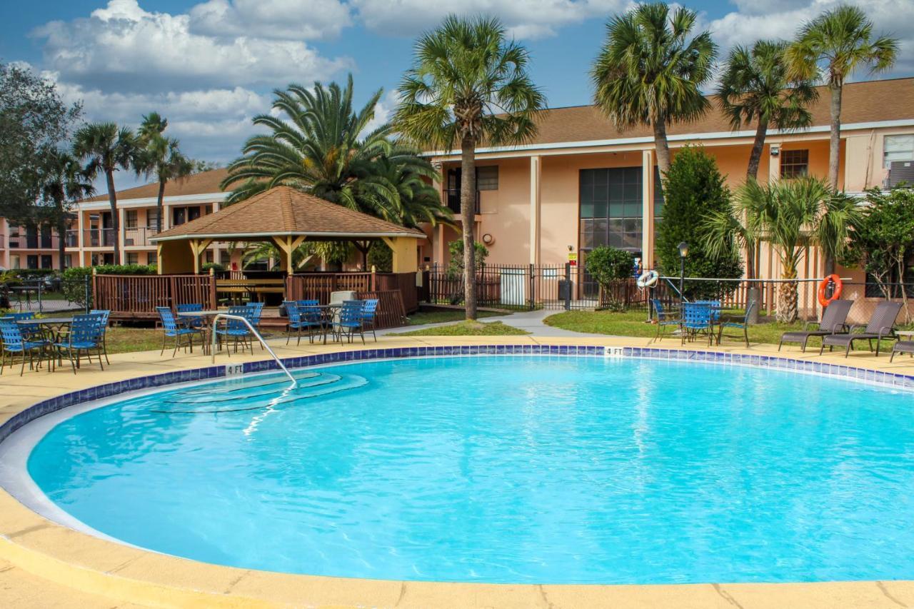 Apm Inn & Suites - Jacksonville Zewnętrze zdjęcie