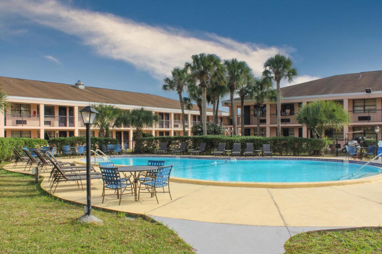 Apm Inn & Suites - Jacksonville Zewnętrze zdjęcie